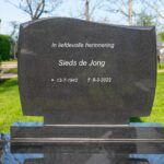traditioneel-grafmonument